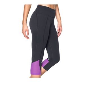 Under Armour Capri Pants